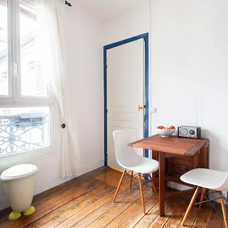 דירה Superb Charming Studio Near Sacre Coeur פריז